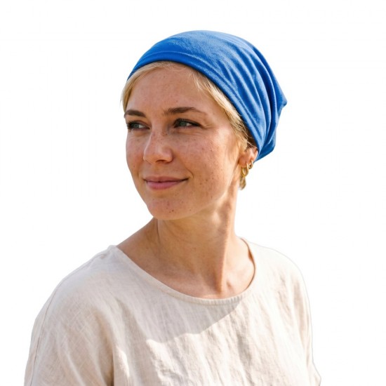 Voorbeeld van iemand die een Cooling towel col blauw op het hoofd heeft