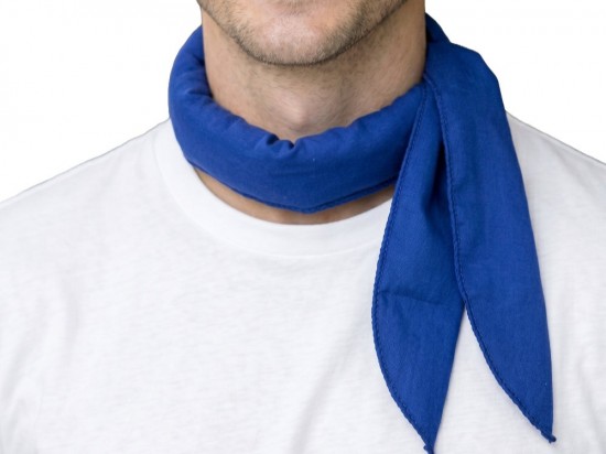 Koelsjaal Donkerblauw om de nek