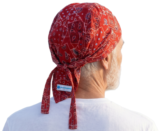 Voorbeeld van een man met een verkoelende hoofddoek red western